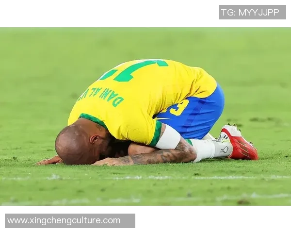 江达足球球星的崛起与荣耀背后:从草根到国际赛场的奋斗历程 江达足球球星的崛起与荣耀背后:从草根到国际赛场的奋斗历程